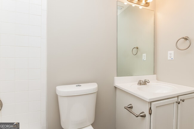 Building Photo - 2232 Rocksram Ct