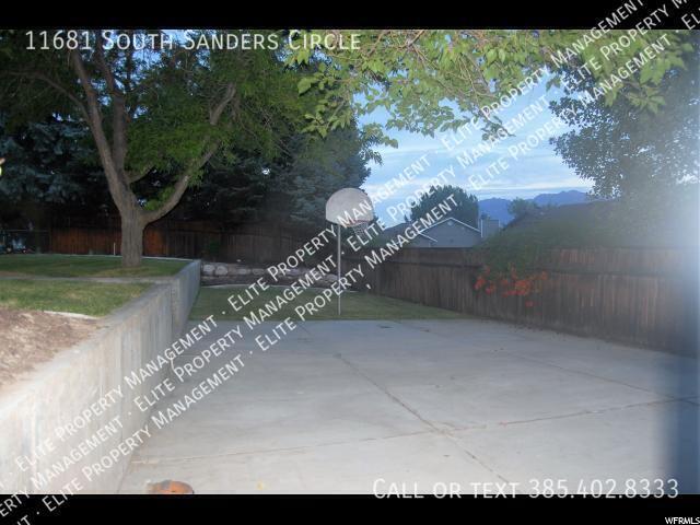 Building Photo - 11681 Sanders Cir