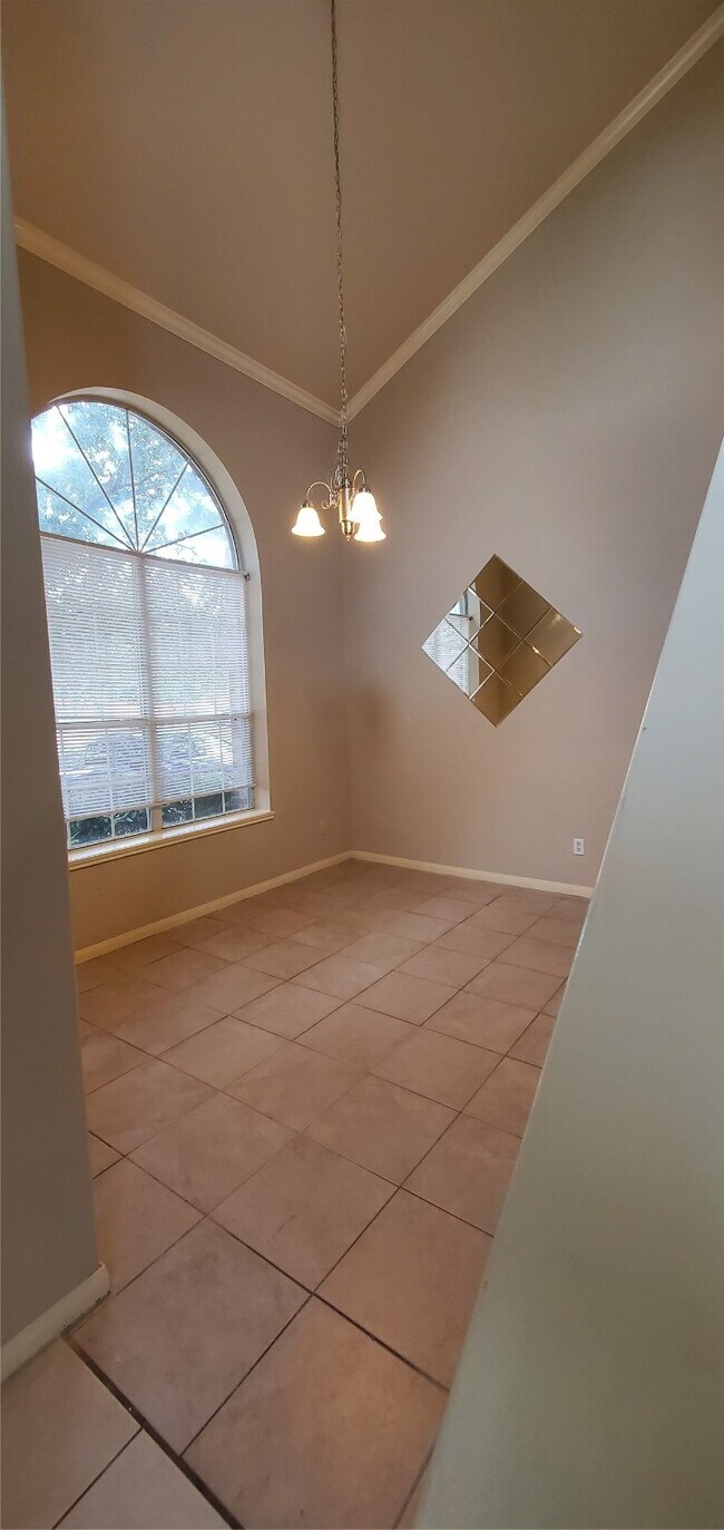 Building Photo - 16331 Woma Ct
