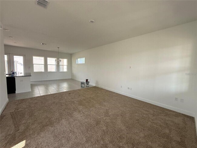 Building Photo - 10374 Pearson Ave