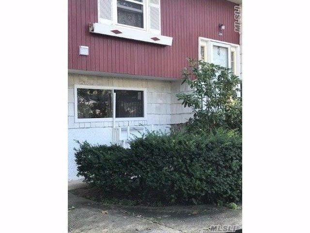 Primary Photo - 400 Furrows Rd