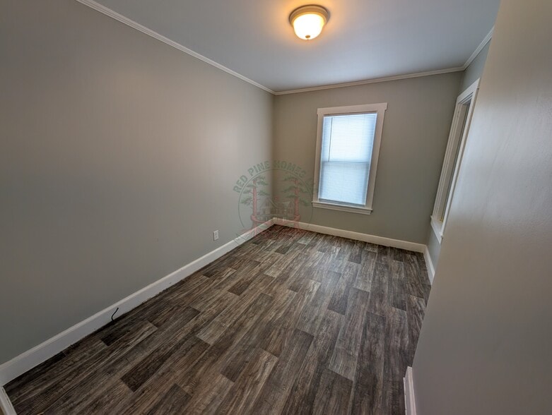 Bedroom 2 - 39 Kennebec St