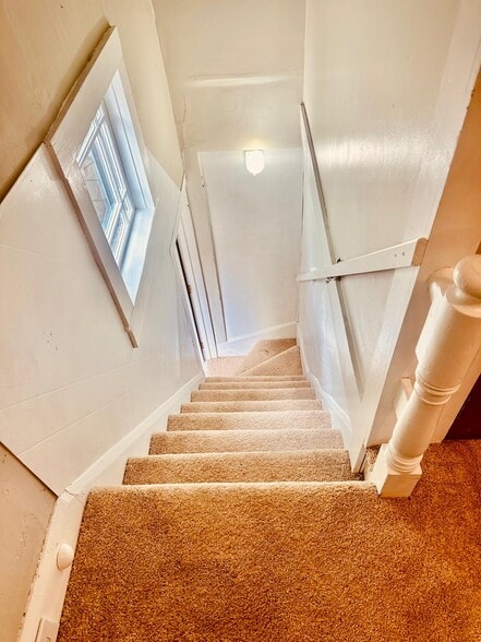 Building Photo - 230 Essex St