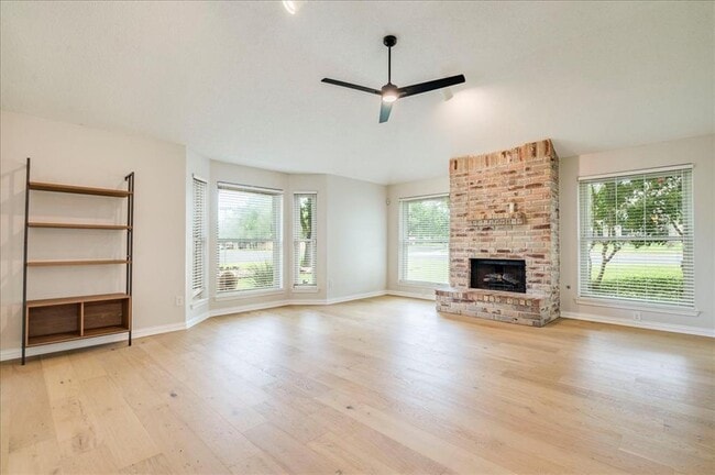 Building Photo - 16517 Spotted Eagle Dr