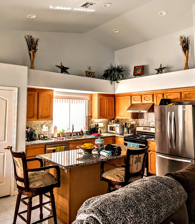 Building Photo - 3970 Equinox Ct