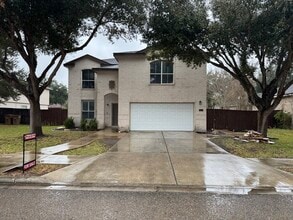 Building Photo - 3618 Wolf Dr