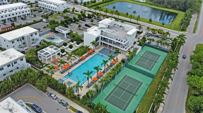 Building Photo - 10336 NW 64th St