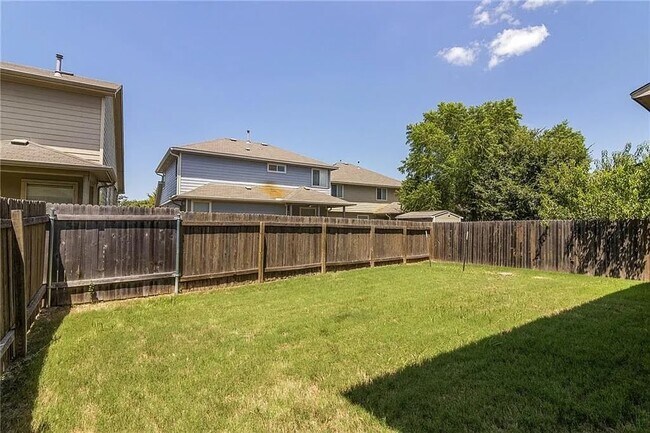 Building Photo - 13512 Night Heron Dr