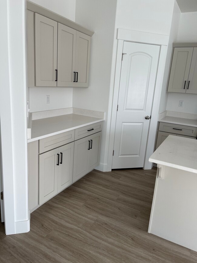 Building Photo - 1099 N Ledger Dr