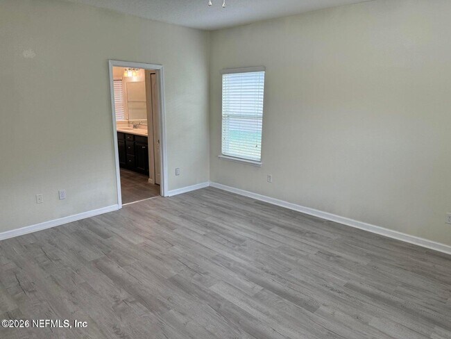 Building Photo - 15704 Stedman Lake Dr