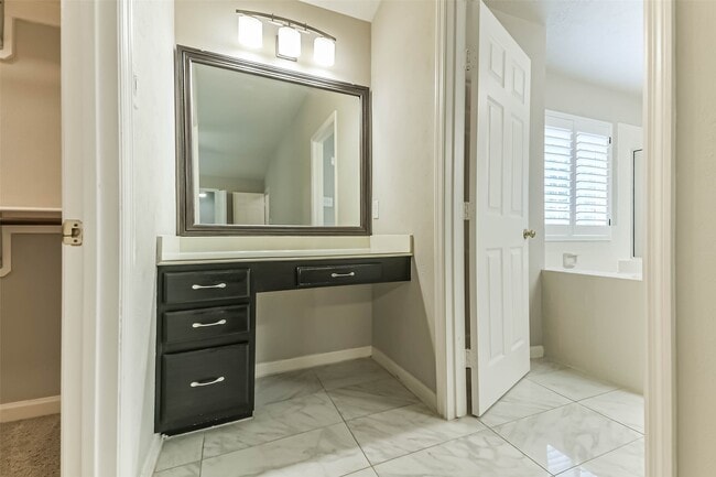 Building Photo - 3030 Jane Long League Dr