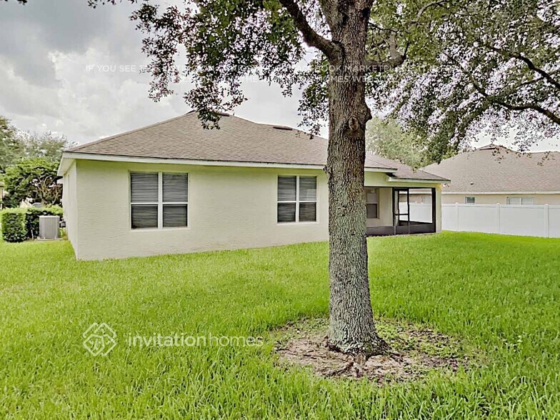 Building Photo - 3713 Fallscrest Cir