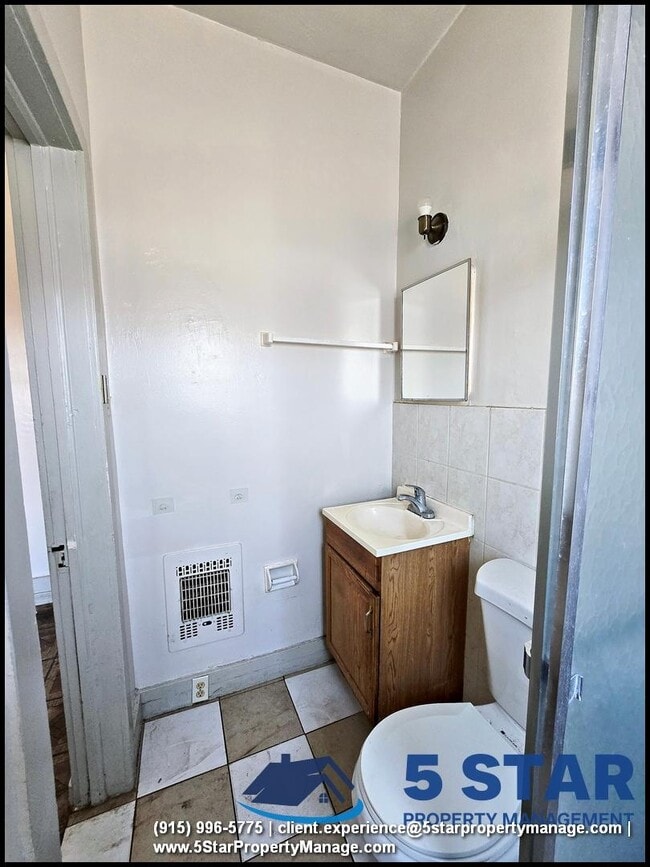 Building Photo - 1 bedroom in El Paso TX 79903