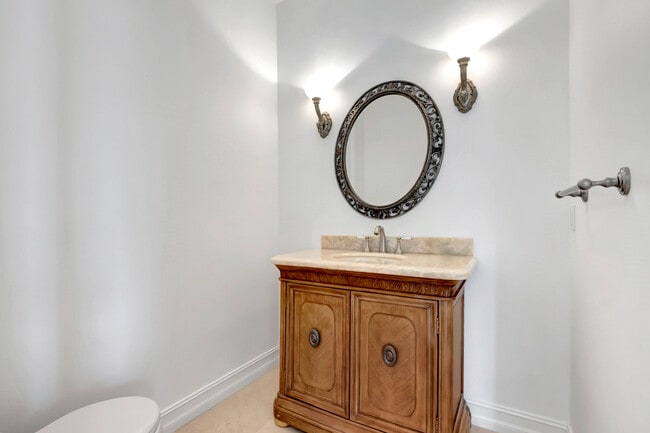 Building Photo - 22164 Verbena Way