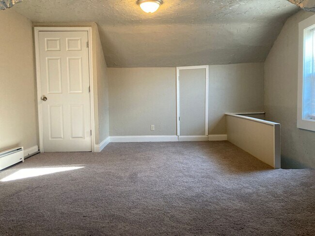 Building Photo - 211 Southern Ave