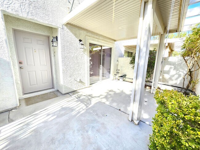 Building Photo - 432 Winthrop Pl
