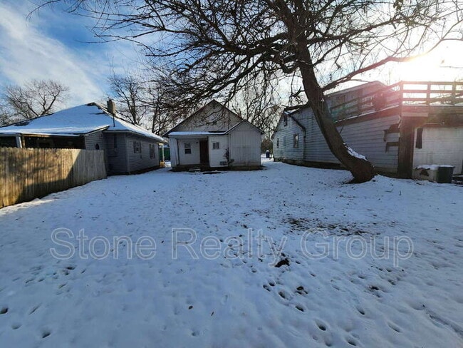 Building Photo - 3236 N 24th St