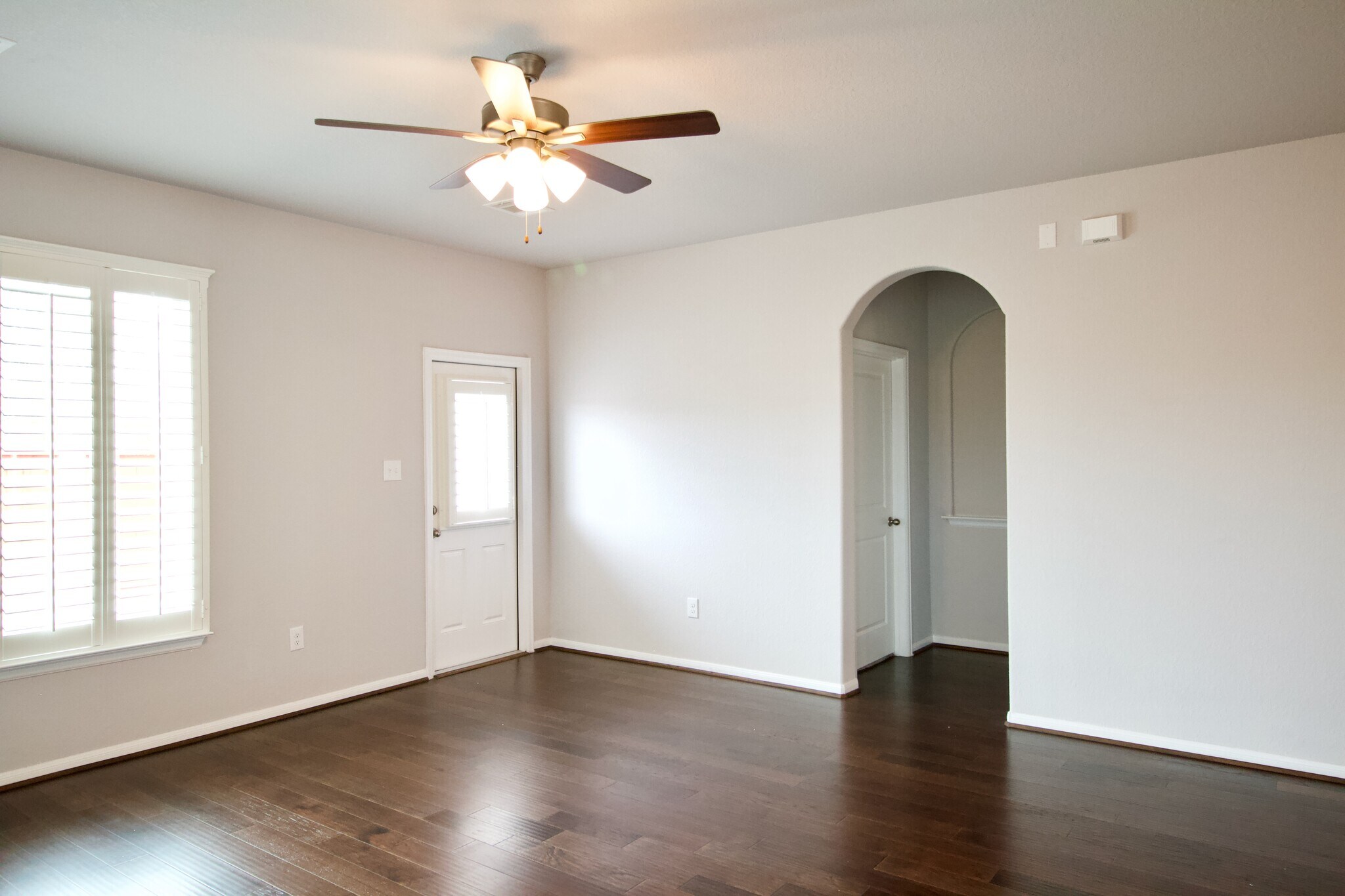 Building Photo - 383 Leadtree Loop