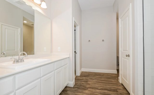 Building Photo - 1602 Erika Ln