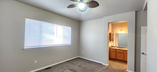 Building Photo - PENDING APPROVAL - Open Concept 4 Bedroom ...