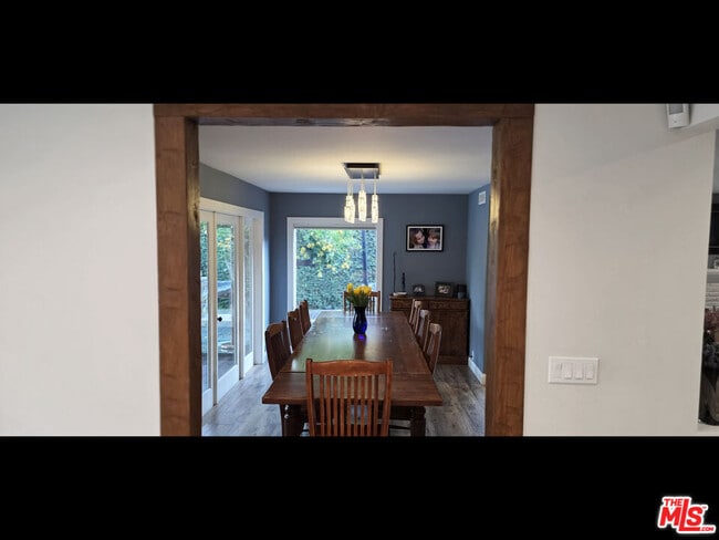 Building Photo - 4744 Haskell Ave