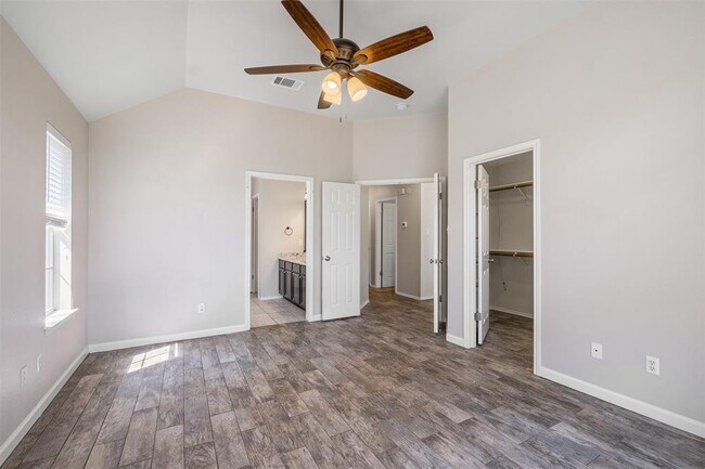 Building Photo - 119 Tanner Cir