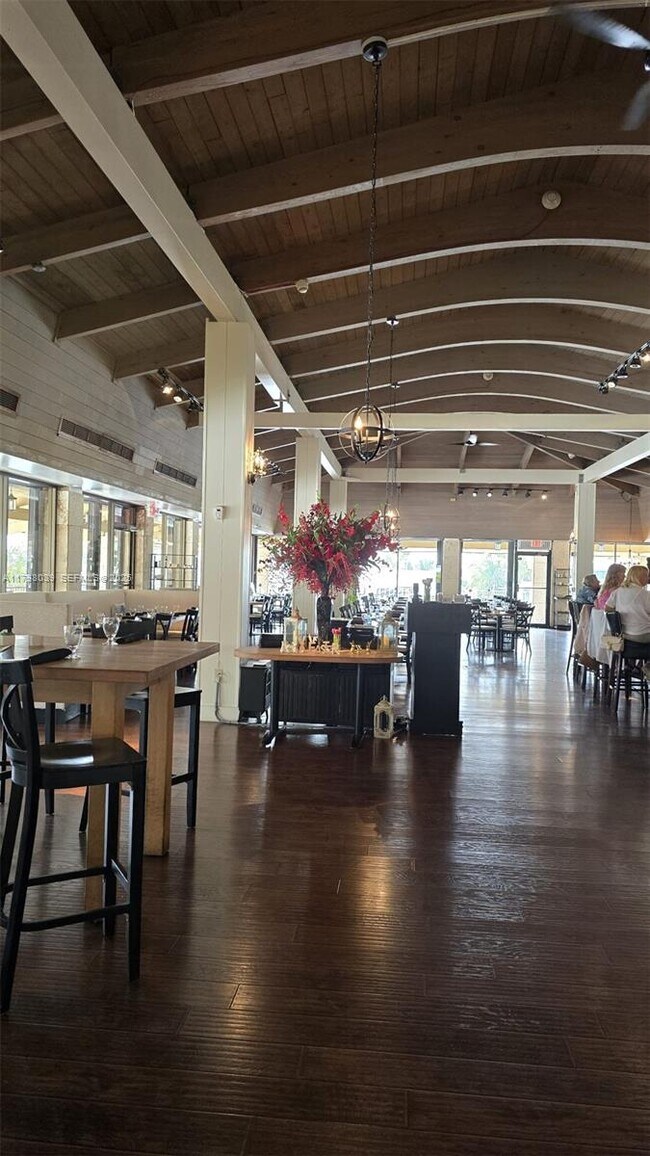 Building Photo - 1985 S Ocean Dr