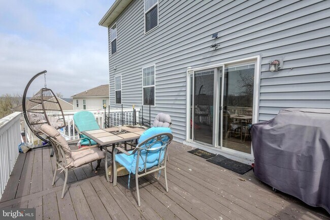 Building Photo - 3365 Alydar Rd