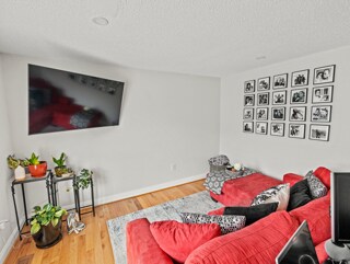 Building Photo - 6724 Seat Pleasant Dr