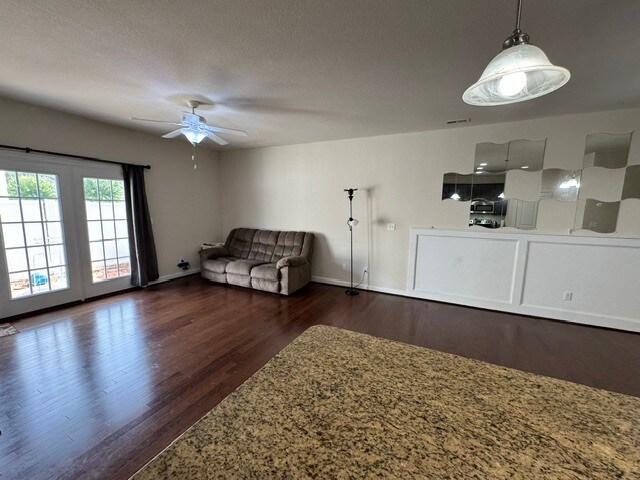 Building Photo - 4353 Cattail Ln