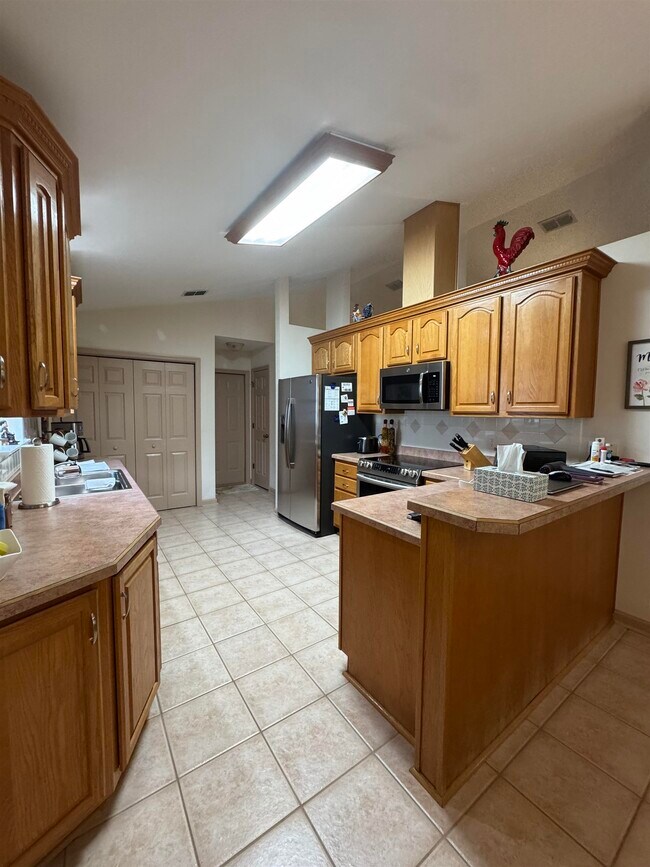 Building Photo - 1457 Applewood Way