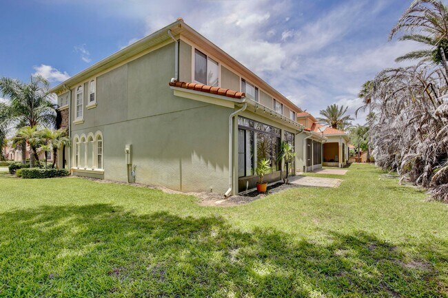 Building Photo - Stylish and Spacious 3/2.5 Townhome with Premium Features and Community Pools