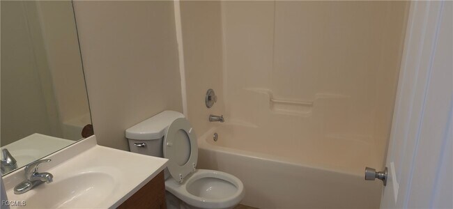 Building Photo - 137 Milwaukee Blvd