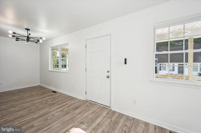 Building Photo - 426 Washington St