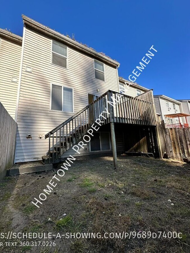 Building Photo - 1228 Cora St SE