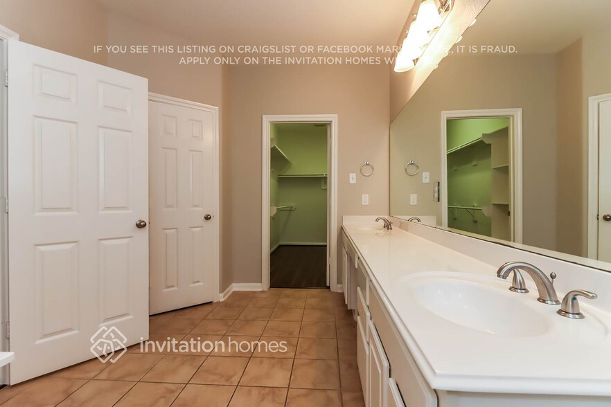 Building Photo - 51 Marblewood Pl