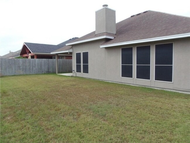 Building Photo - 7525 Brush Creek Dr