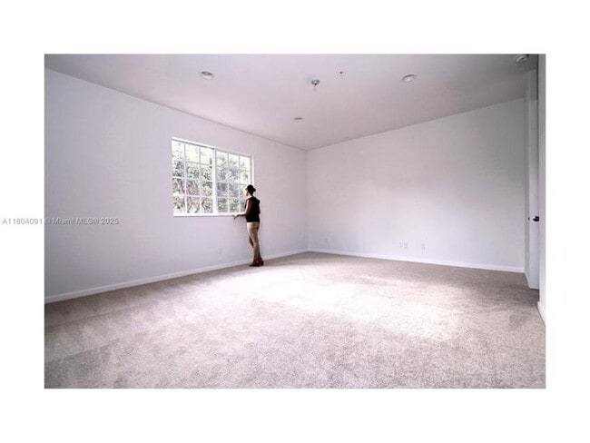 Building Photo - 2 bedroom in Miramar FL 33025