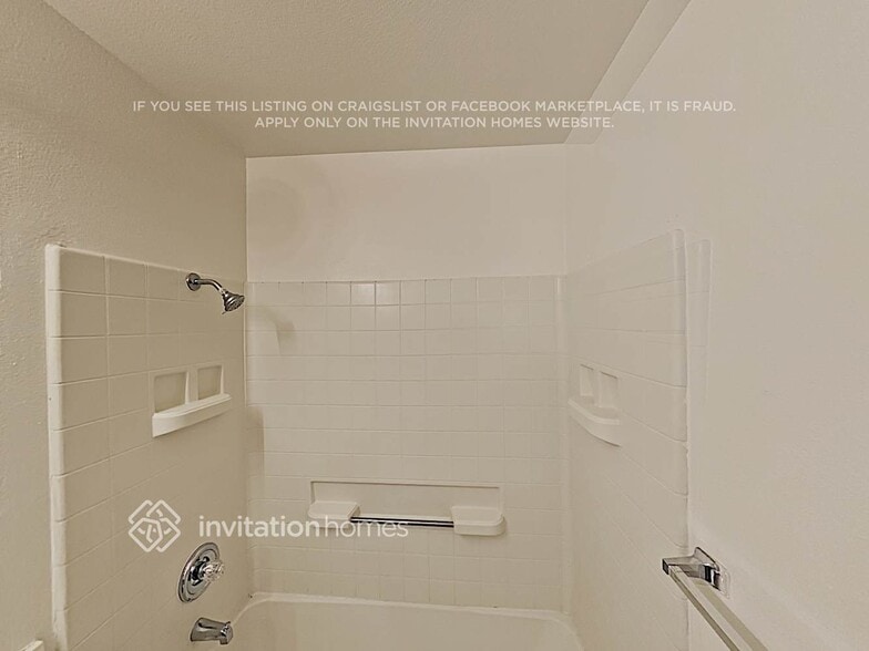 Building Photo - 1620 Rodeo Way