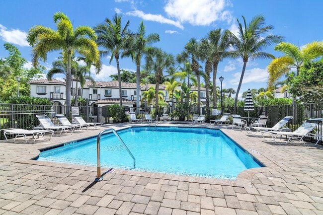 Building Photo - 4020 Murano Bay Dr