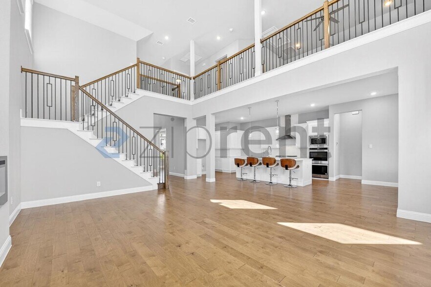 Building Photo - 7530 Sanctuary Dr