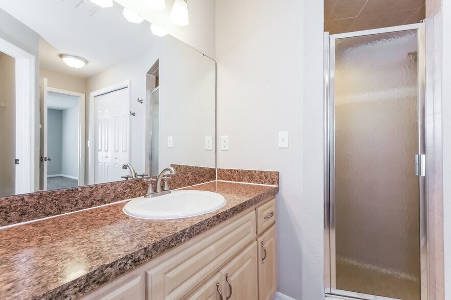 Building Photo - 4619 Great Blue Heron Dr