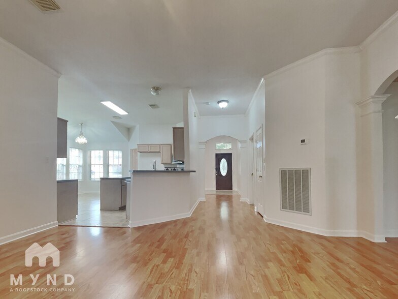 Building Photo - 23831 Norton House Ln