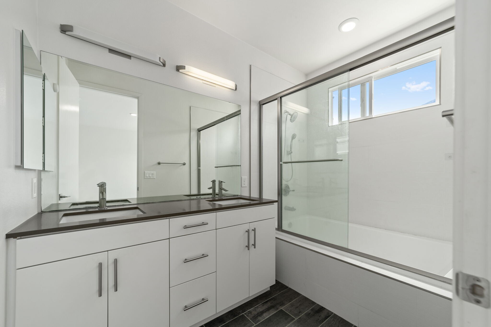 3rd Master bathroom - 2581 Arvia St. #13