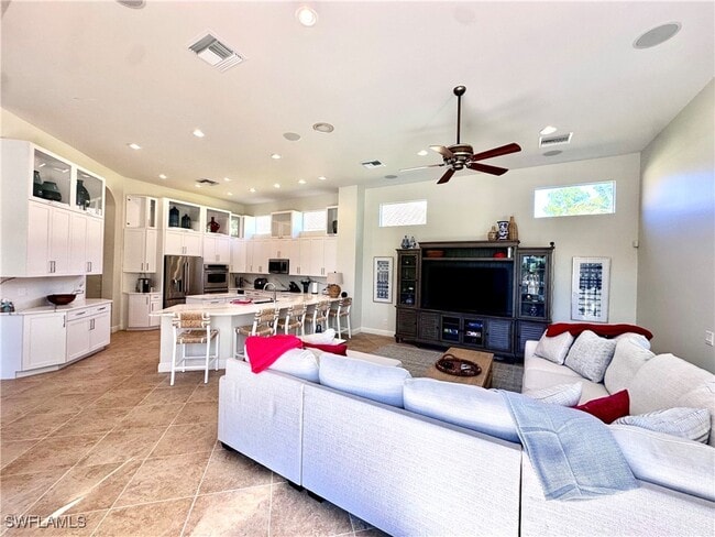 Building Photo - 28576 Via D Arezzo Dr