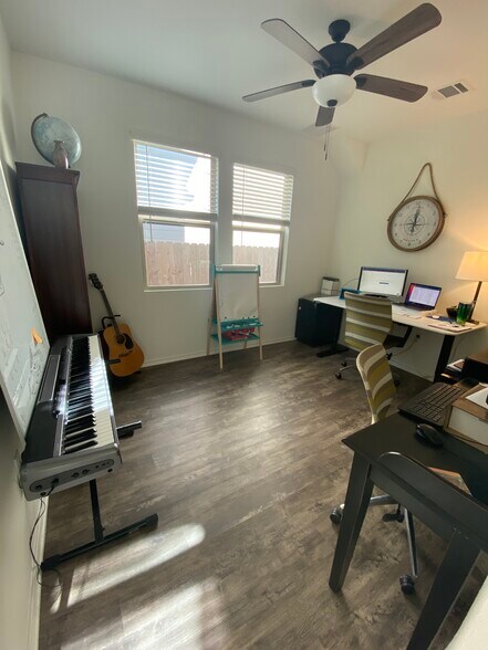 The office - 10406 Bramble Berry Dr