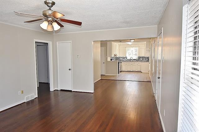 Building Photo - 10238 San Lorenzo Dr