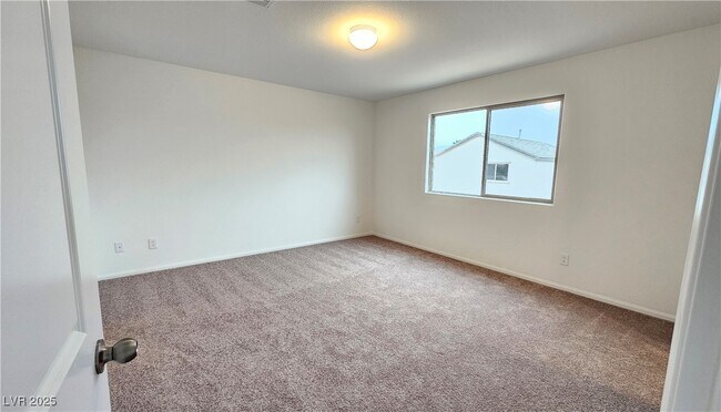 Building Photo - 6071 Swift Lariat St