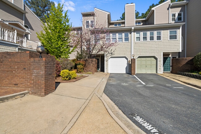 Building Photo - 7010 Sandy Forks Rd