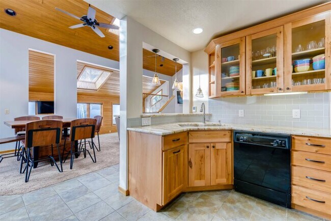 kitchen - 604B Little Chief Way